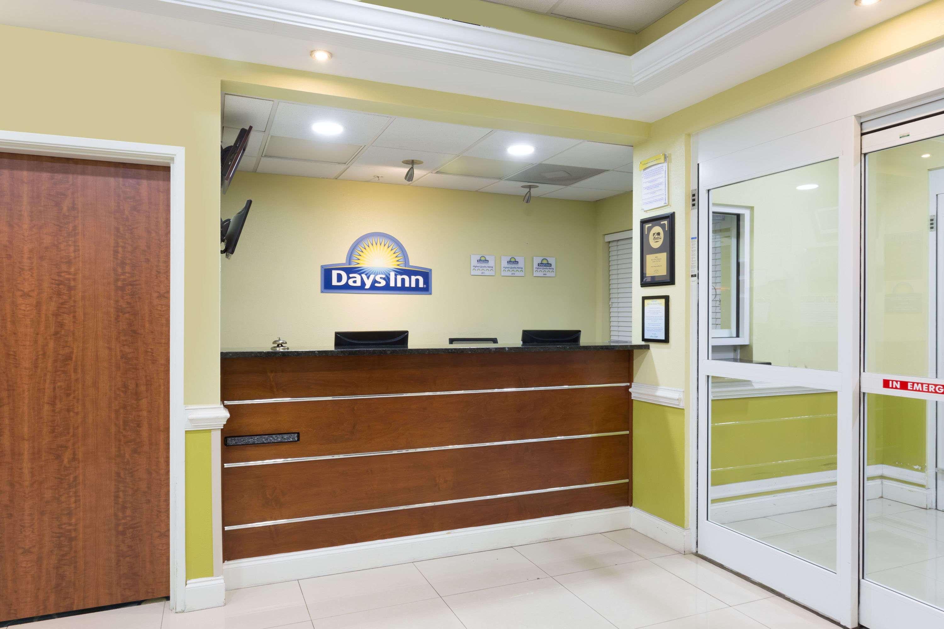 Days Inn & Suites By Wyndham Savannah North I-95 Port Wentworth Luaran gambar