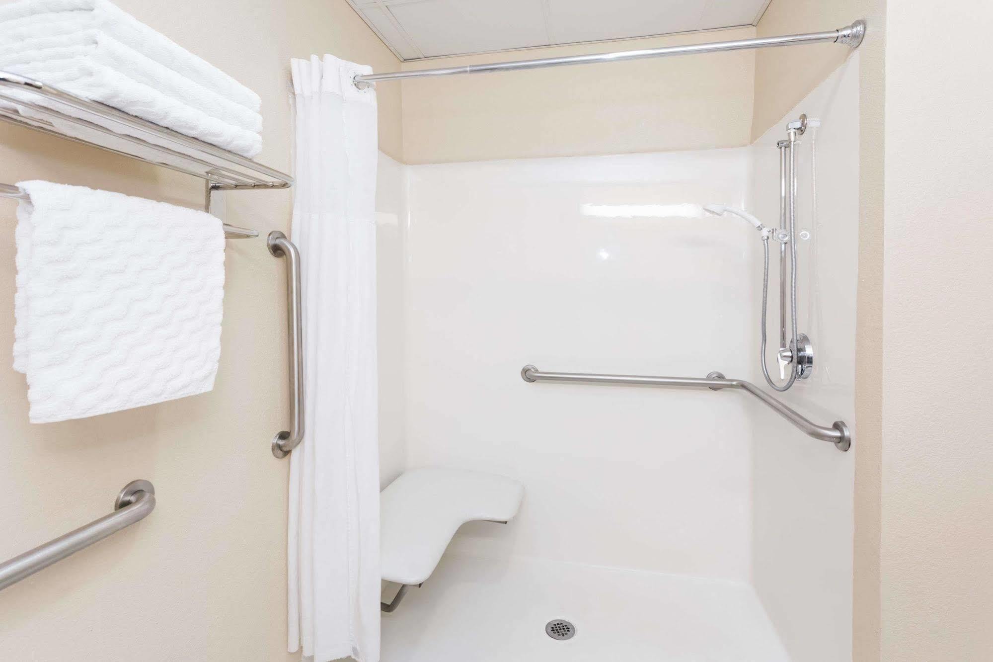 Days Inn & Suites By Wyndham Savannah North I-95 Port Wentworth Luaran gambar